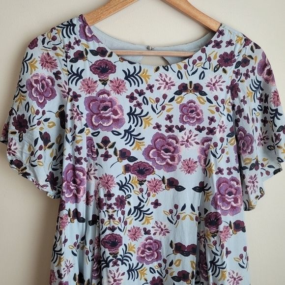 URBAN Outfitters Kimchi Blue Floral Open Back Mini Dress Size Small - Picture 5 of 8